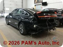 Vehicle photo 4