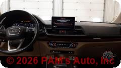 Vehicle photo 11