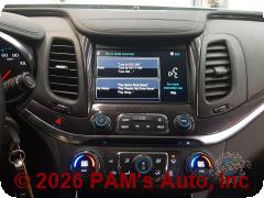 Vehicle photo 10