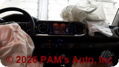 Vehicle photo 11