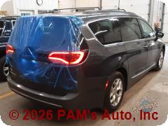 Vehicle photo 3