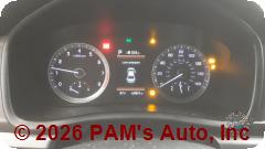 Vehicle photo 9