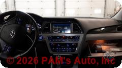 Vehicle photo 11