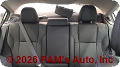 Vehicle photo 8