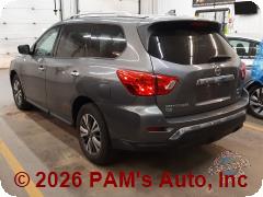 Vehicle photo 4