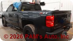 Vehicle photo 4
