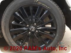 Vehicle photo 6