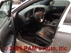 Vehicle photo 7