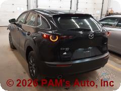 Vehicle photo 4