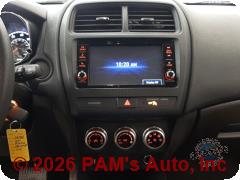 Vehicle photo 10