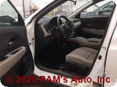 Vehicle photo 7