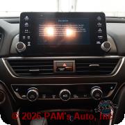 Vehicle photo 10