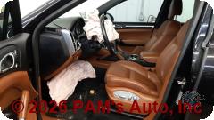 Vehicle photo 7