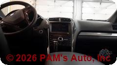 Vehicle photo 11