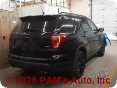 Vehicle photo 3