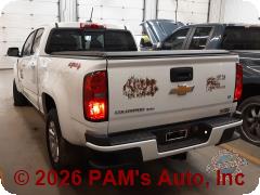 Vehicle photo 4