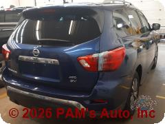 Vehicle photo 3
