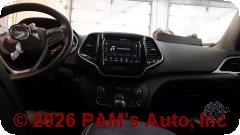 Vehicle photo 11