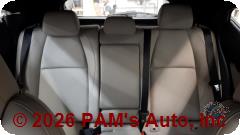 Vehicle photo 8