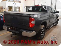 Vehicle photo 3