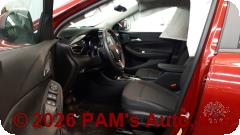 Vehicle photo 7