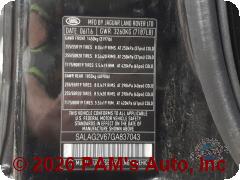 Vehicle photo 13