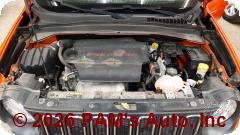 Vehicle photo 12