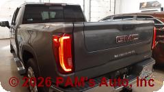 Vehicle photo 4