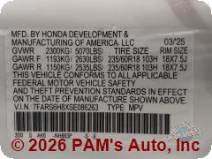 Vehicle photo 13