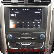 Vehicle photo 10