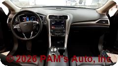 Vehicle photo 11