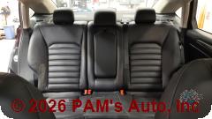 Vehicle photo 8