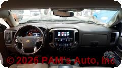 Vehicle photo 11