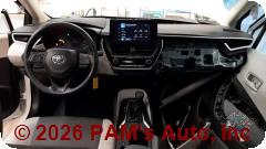 Vehicle photo 11
