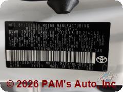 Vehicle photo 13