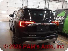 Vehicle photo 4