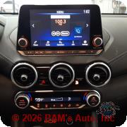 Vehicle photo 10