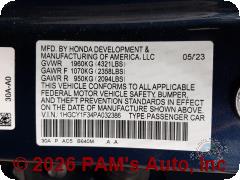 Vehicle photo 13