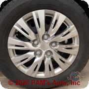 Vehicle photo 6