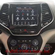 Vehicle photo 10