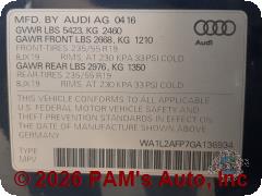 Vehicle photo 13