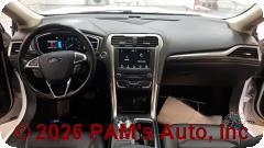 Vehicle photo 11