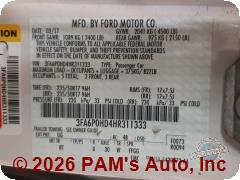 Vehicle photo 13