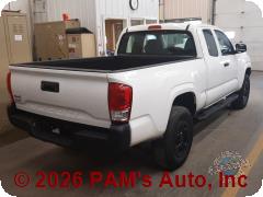 Vehicle photo 3
