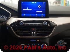 Vehicle photo 10