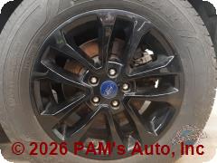 Vehicle photo 6