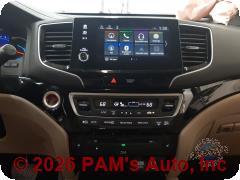 Vehicle photo 10