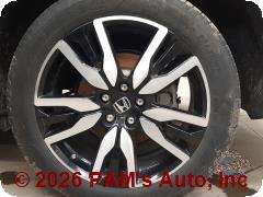 Vehicle photo 6