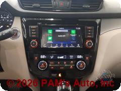 Vehicle photo 10