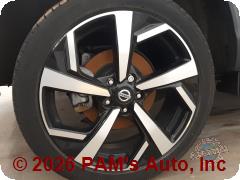 Vehicle photo 6